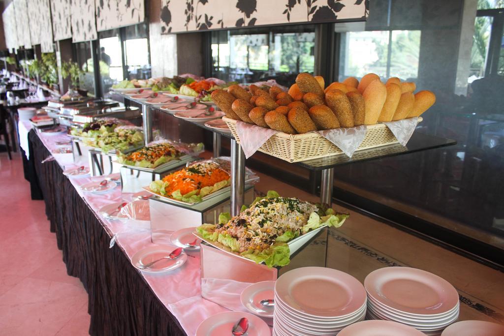 Zaki Hotel 梅克内斯 外观 照片